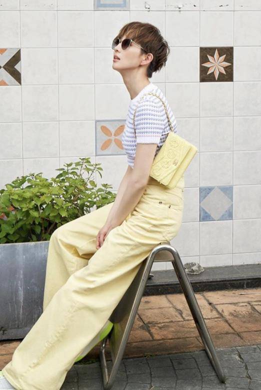 明星示范2020大热发型 9款人气短发中长发供参考【太阳成集团tyc】(图5)
明星示范2020大热发型 9款人气短发中长发供参考【太阳成集团tyc】(图5)