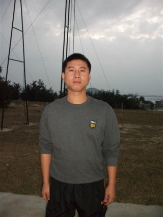 梅西遭遇王珞丹式被求婚一幕!男嘉宾跪地示爱,巴萨巨星笑了:太阳成官网(图3) 太阳集团tyc