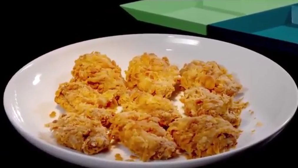 蔡振华抵达多哈观战国足 中卡之战球场将开空调【太阳成官网】(图1) 太阳成官网