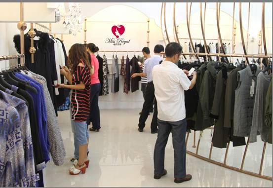 “太阳成官网”贾斯汀·比伯30秒当爸爸? 女方或因强奸罪判刑(图4) 太阳成官网