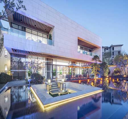 裘德洛有望加盟漫威饰演初代惊奇队长 与唐尼“福华”会师_太阳成官网(图3) 太阳成集团tyc