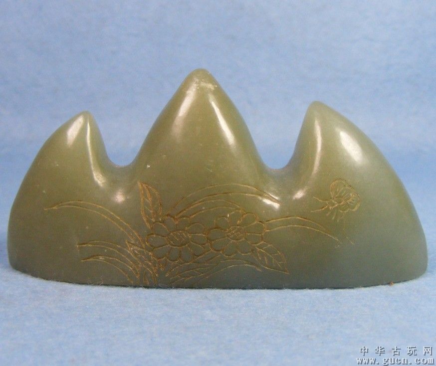 大衣+运动鞋才是今冬最火混搭套路 时髦炸!‘太阳成集团tyc’(图3) 太阳集团tyc