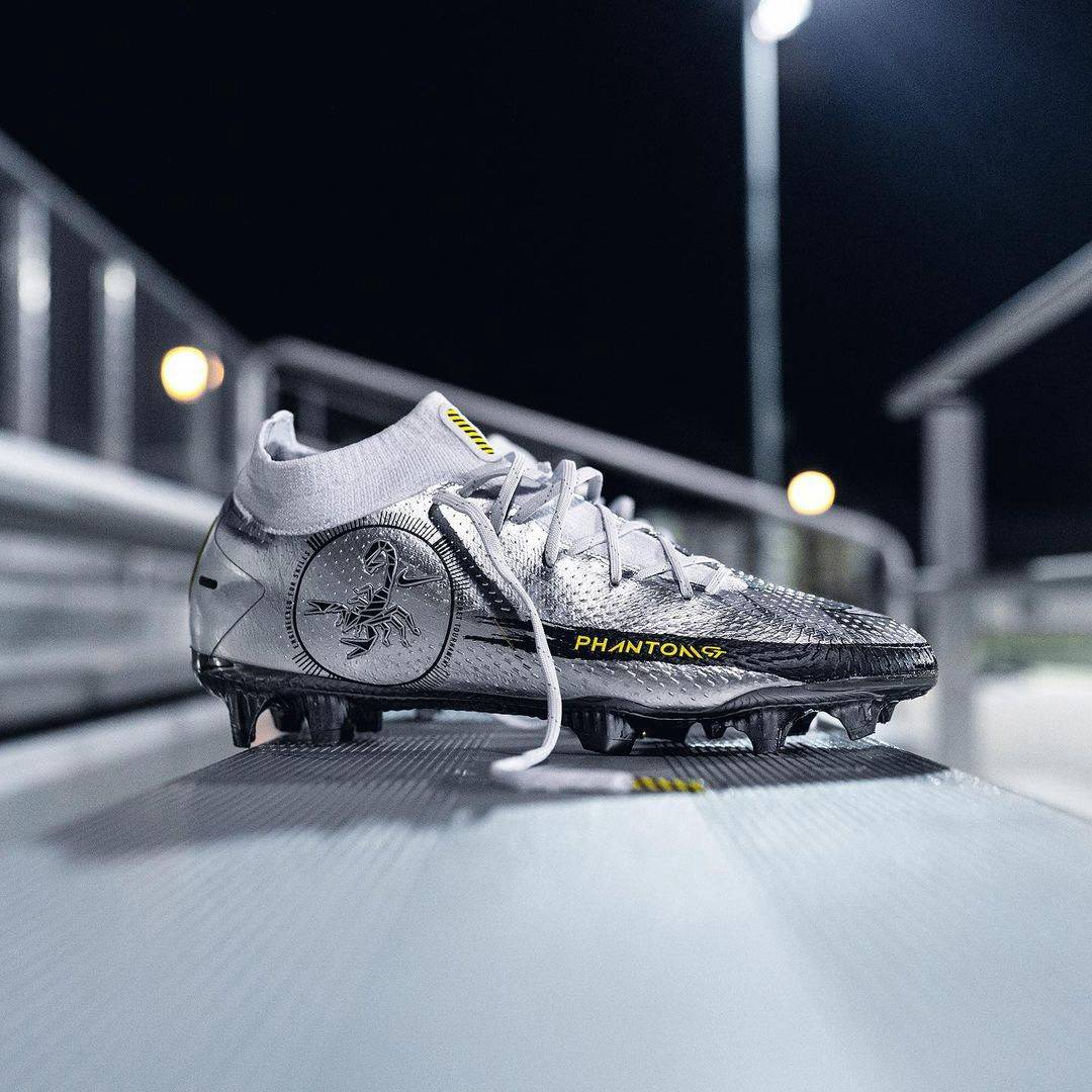 太阳集团tyc：
足球鞋美图天天看！外貌鞋会 2021/1/7(图6)